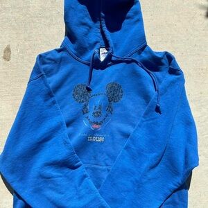 MICKEY MOUSE HOODIE SIZE: MEDIUM